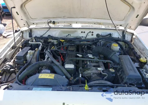 1997 Jeep Cherokee Country z USA, uszkodzony, nr VIN 1J4FJ78S9VL593279